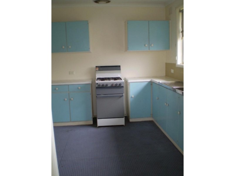 7 LUCERNE Crescent, Frankston VIC 3199