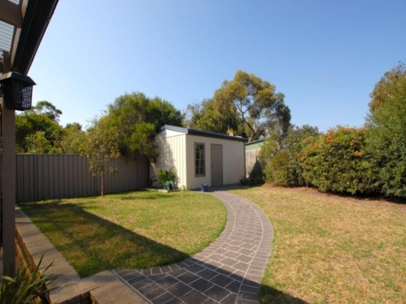 26 Manorwoods Drive, Frankston VIC 3199