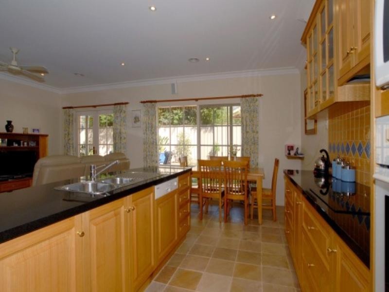 26 Manorwoods Drive, Frankston VIC 3199