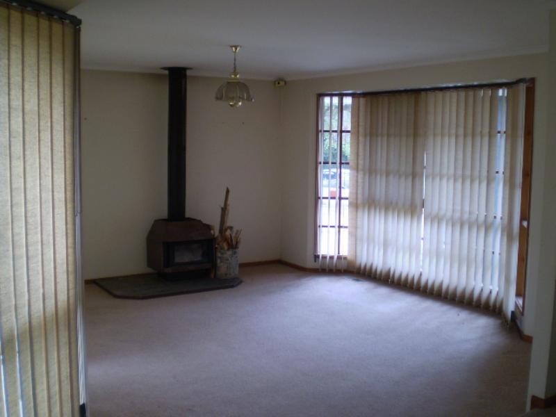 8/11 Culcairn Drive, Frankston South VIC 3199