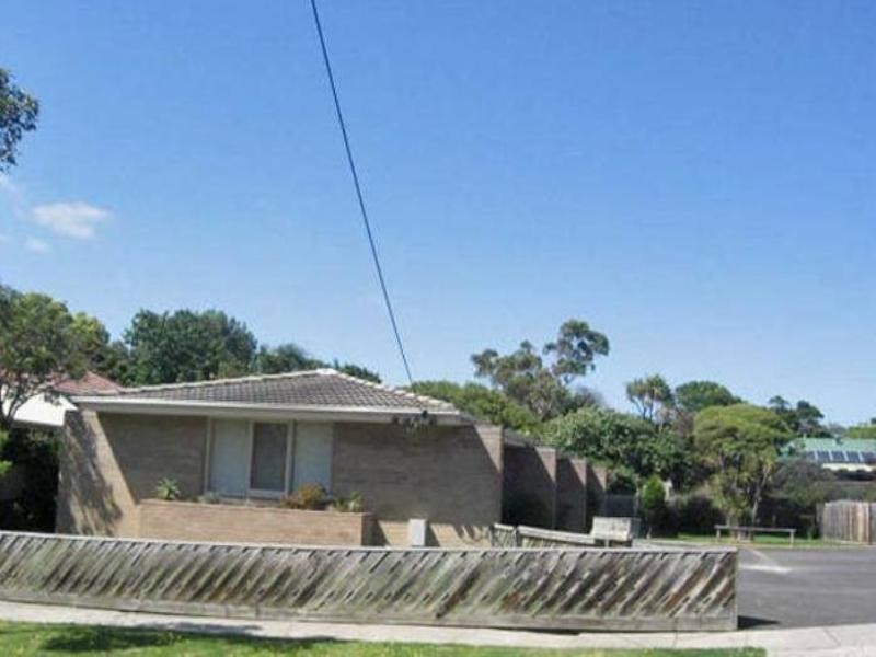 2/23 MUIR Street, Frankston VIC 3199