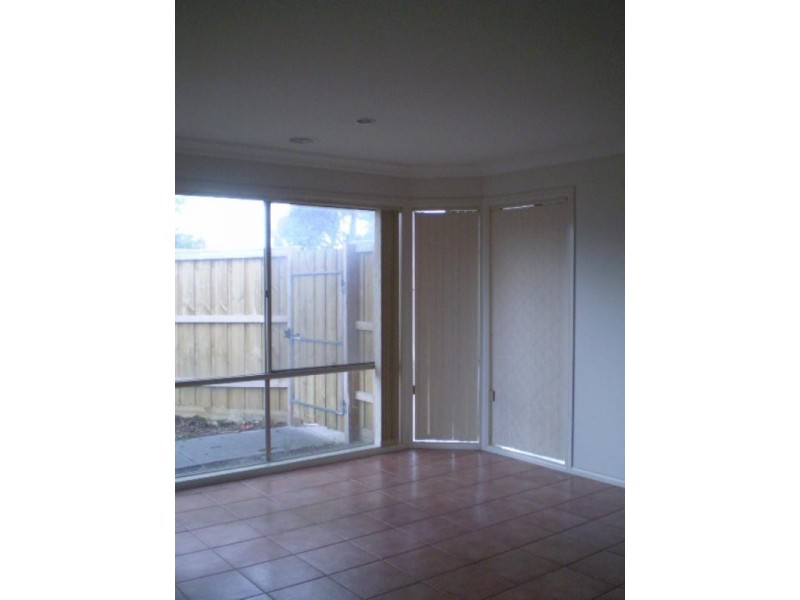 2 HIGHLAND Drive, Frankston South VIC 3199