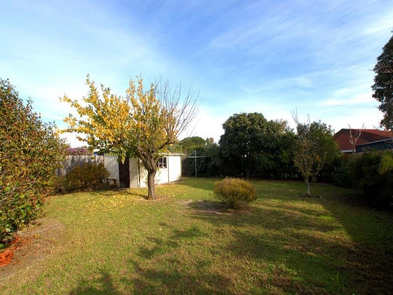 19 Armata Crescent, Frankston North VIC 3200