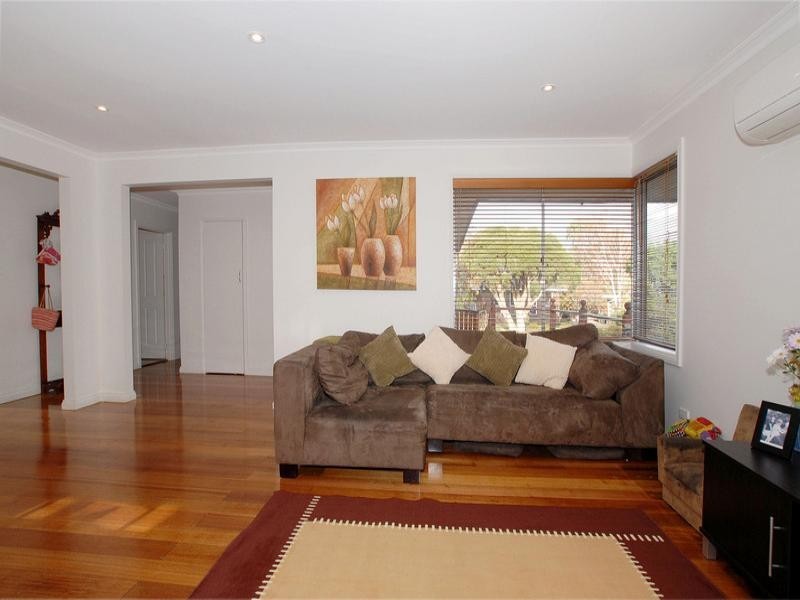 7 Catalina Court, Frankston VIC 3199