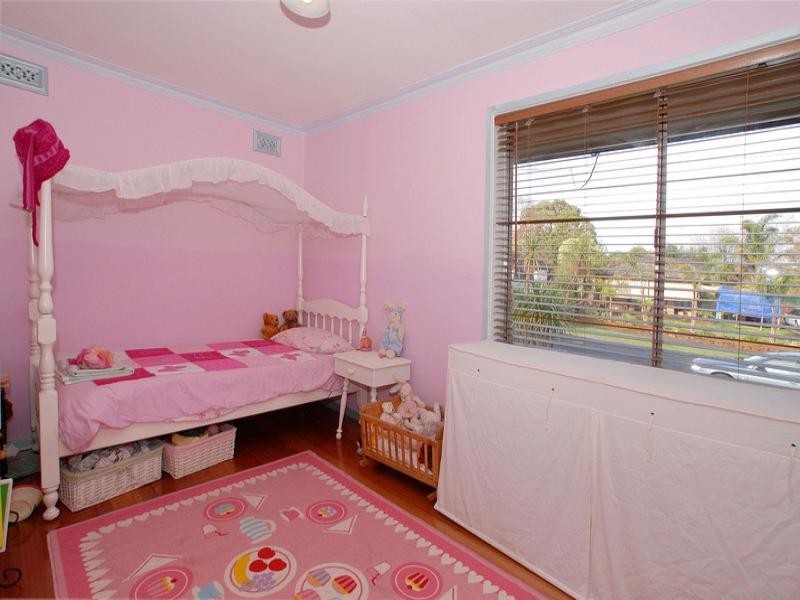 7 Catalina Court, Frankston VIC 3199