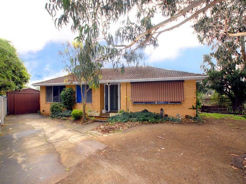 24 Naranga Crescent, Frankston VIC 3199