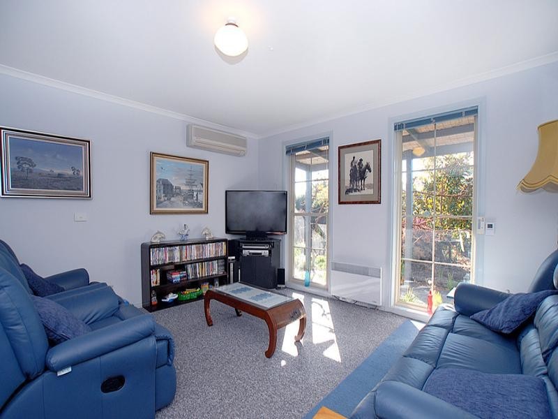 50 Manorwoods Drive, Frankston VIC 3199