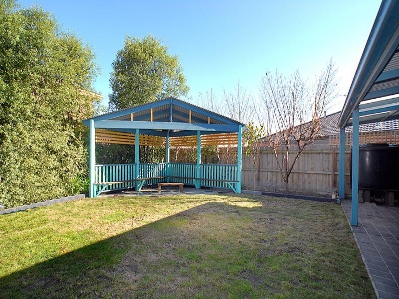 50 Manorwoods Drive, Frankston VIC 3199