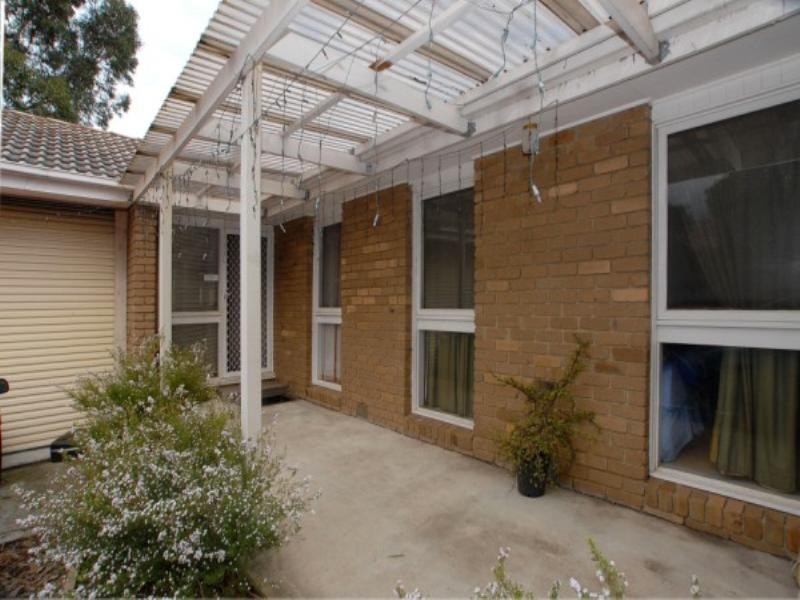 30 Oaklands Crescent, Frankston VIC 3199