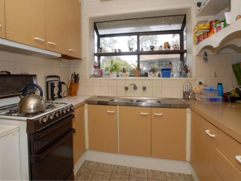 30 Oaklands Crescent, Frankston VIC 3199