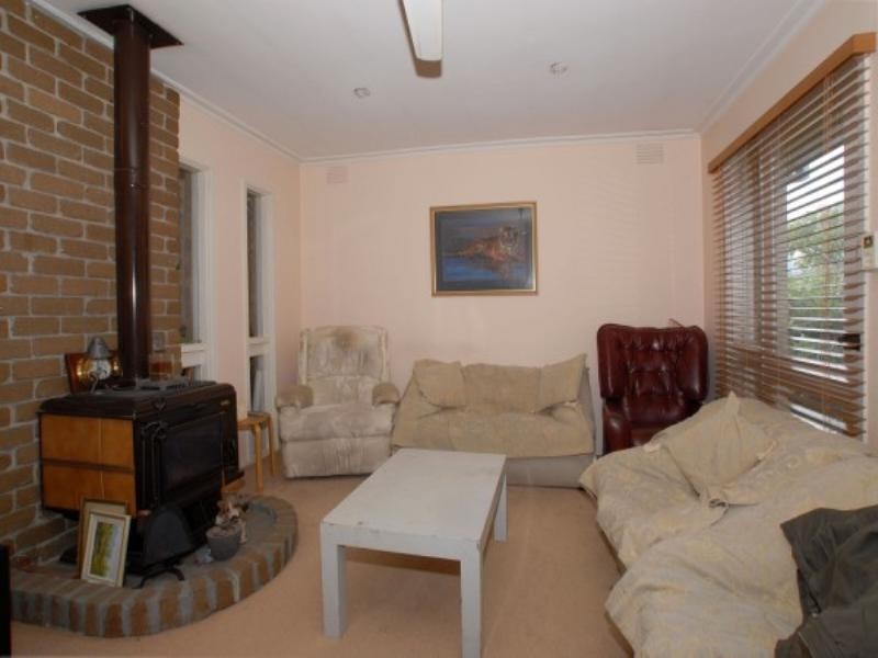 30 Oaklands Crescent, Frankston VIC 3199