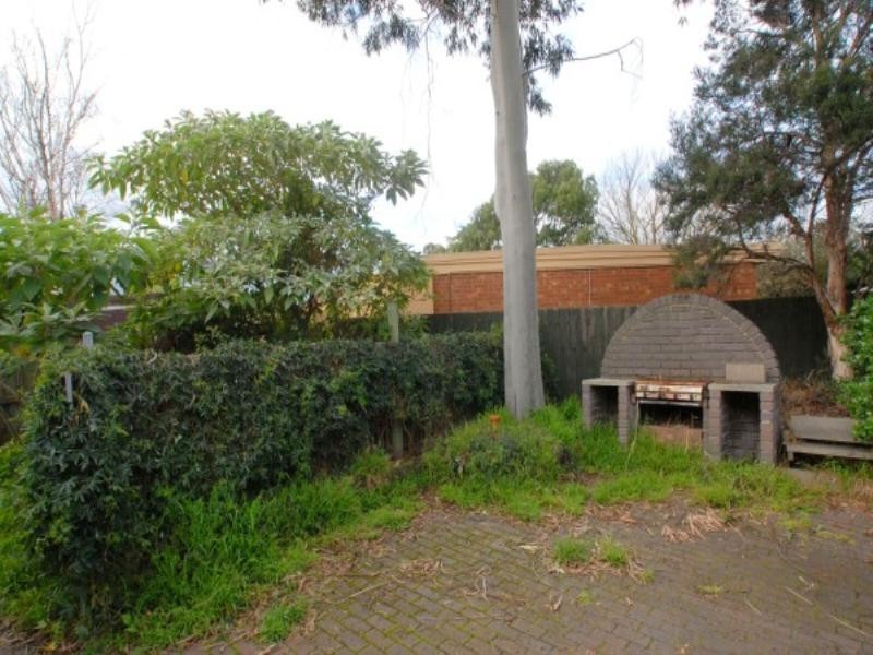 30 Oaklands Crescent, Frankston VIC 3199