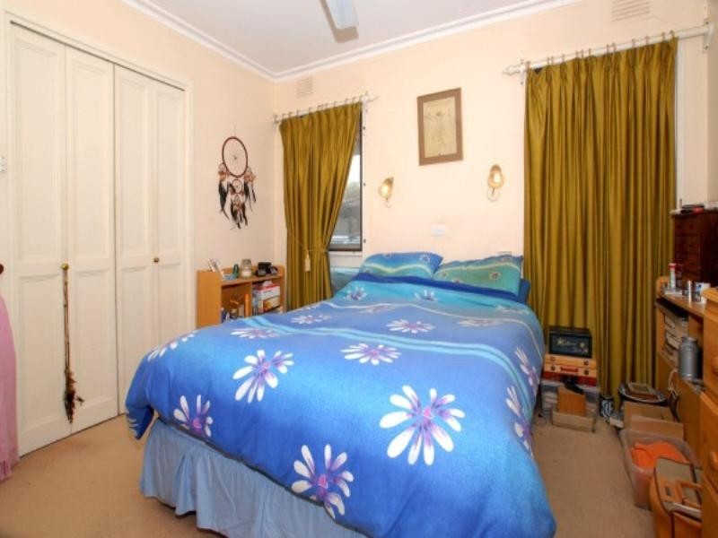 30 Oaklands Crescent, Frankston VIC 3199