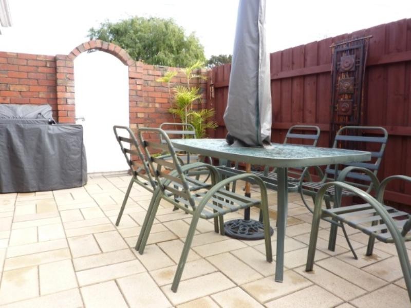 1/4-6 Royle Street, Frankston VIC 3199