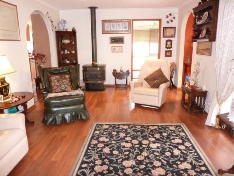 64 Ferndale Drive, Frankston VIC 3199