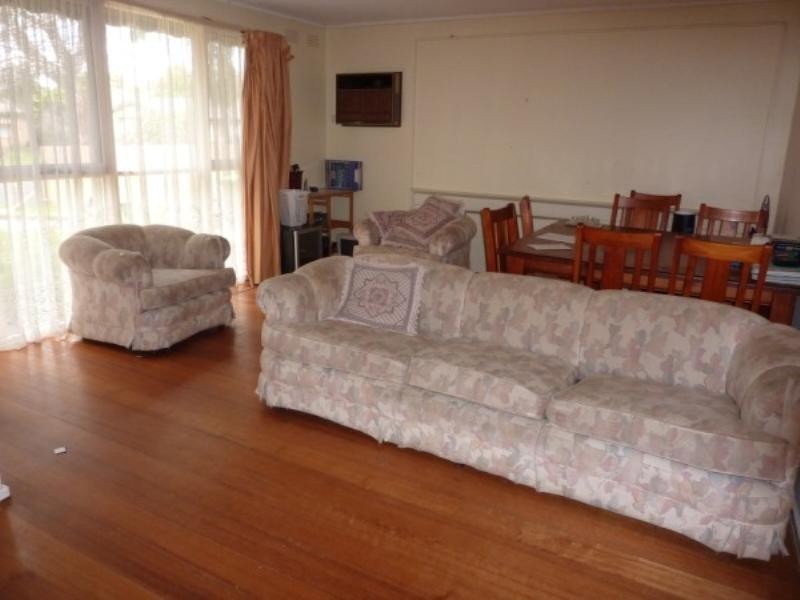 6 Bogong Court, Frankston VIC 3199