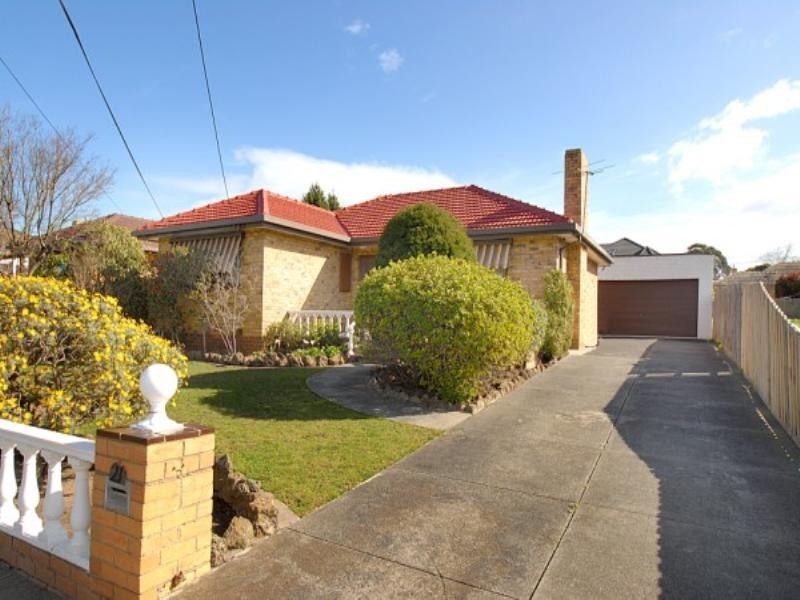 21 Mountain Crescent, Mulgrave VIC 3170