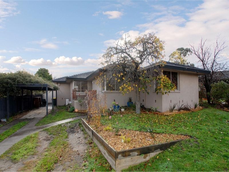 7 CATALINA Court, Frankston VIC 3199