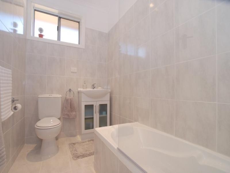 21 Mountain Crescent, Mulgrave VIC 3170