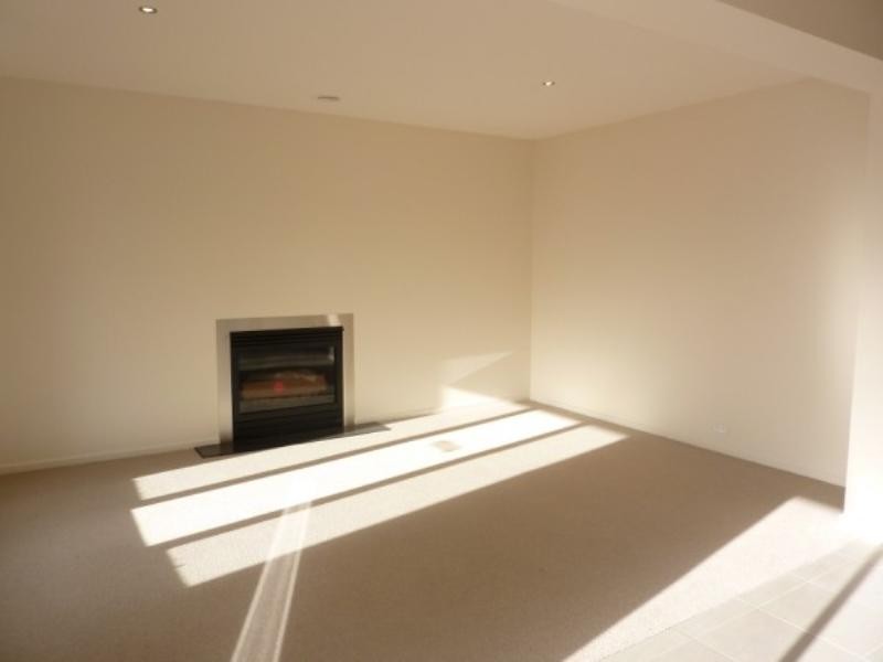 1 Springhill Road, Langwarrin VIC 3910