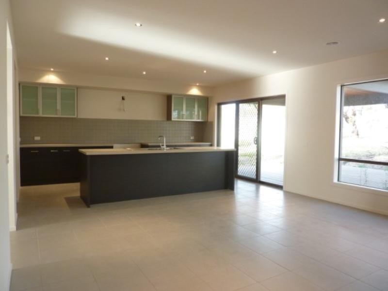 1 Springhill Road, Langwarrin VIC 3910