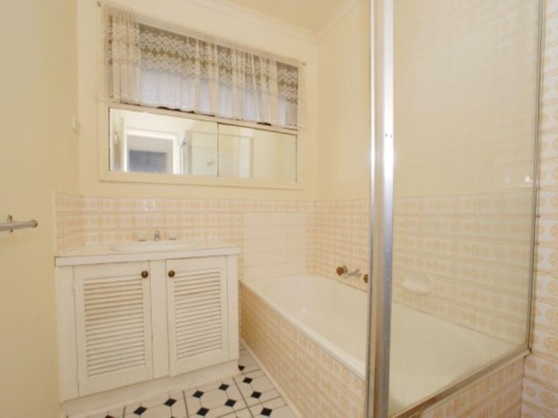 2 Doran Court, Frankston VIC 3199