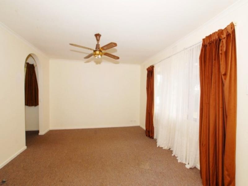 2 Doran Court, Frankston VIC 3199