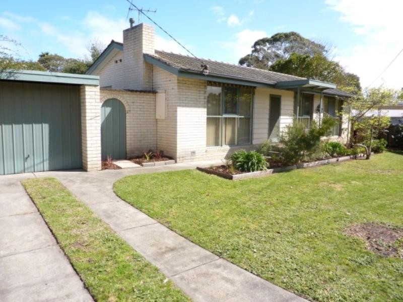 12 Berberis Crescent, Frankston VIC 3199