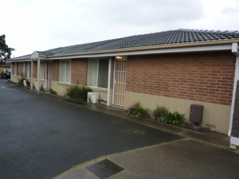 6/27 McMahons Road, Frankston VIC 3199