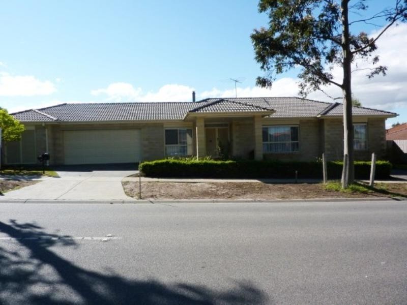 1 Highland Drive, Frankston South VIC 3199