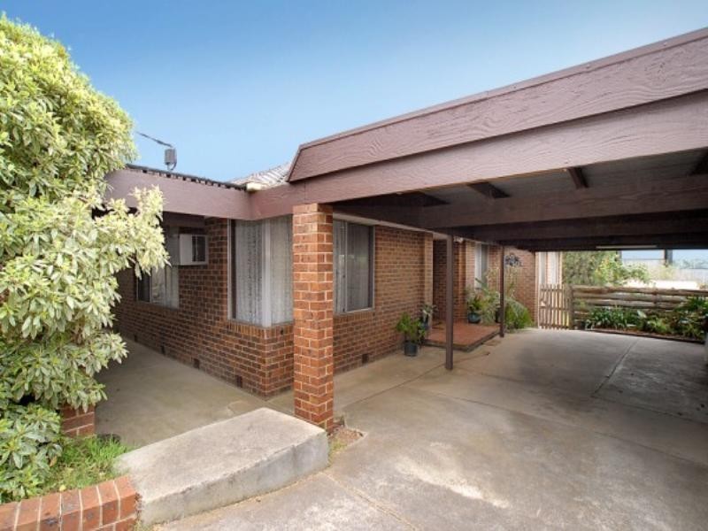 34 Illawarra Crescent, Dandenong North VIC 3175