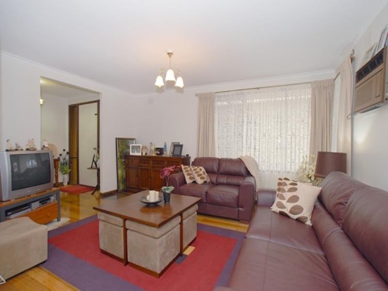 34 Illawarra Crescent, Dandenong North VIC 3175