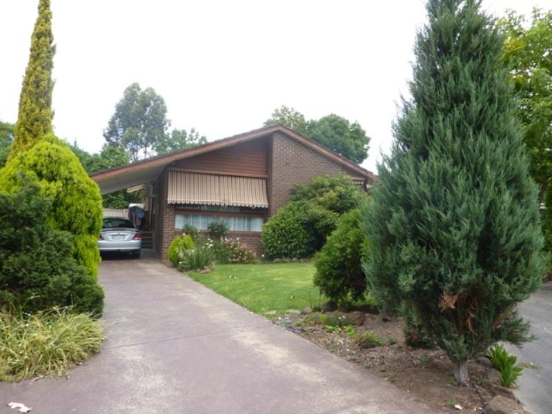 5 Carter Court, Frankston VIC 3199