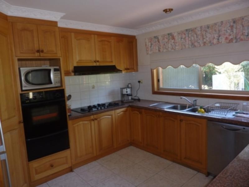 27 Highland Drive, Frankston South VIC 3199