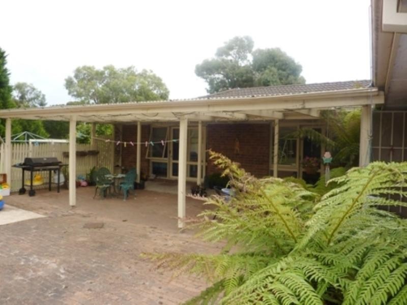 116 Willow Road, Frankston VIC 3199