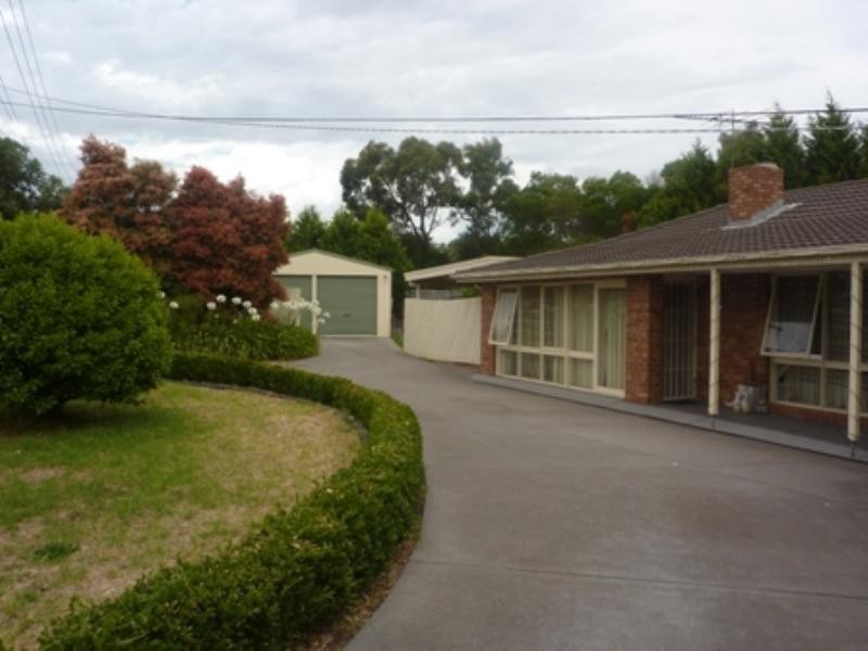 116 Willow Road, Frankston VIC 3199