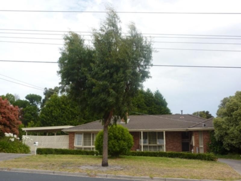 116 Willow Road, Frankston VIC 3199