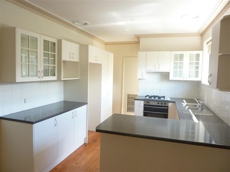 17 GROSVENOR Street, Frankston South VIC 3199