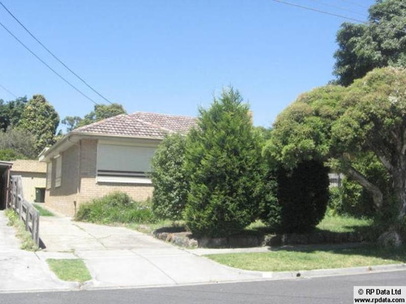 4 VERNER Avenue, Frankston VIC 3199