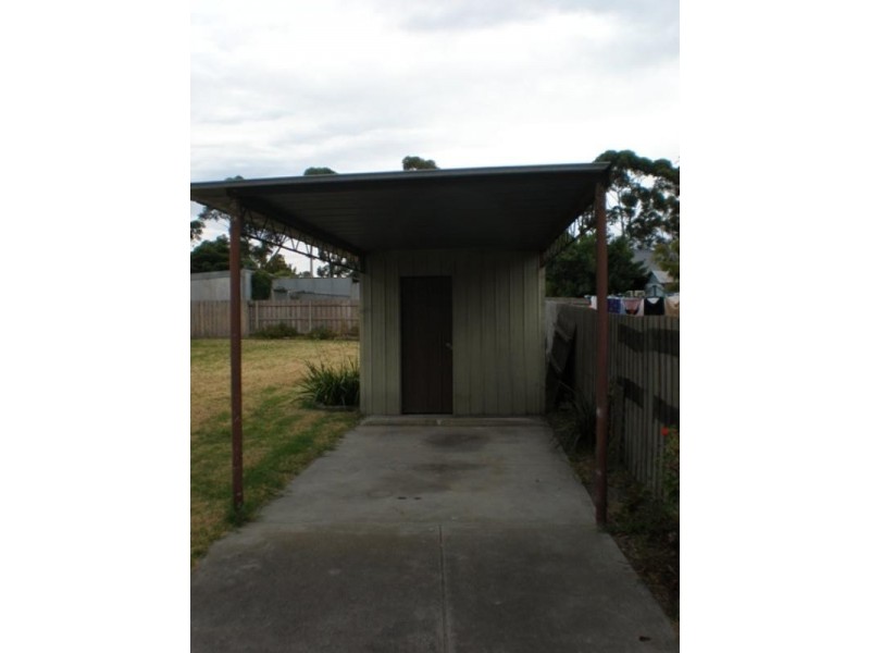 13 WINDOO Street, Frankston North VIC 3200