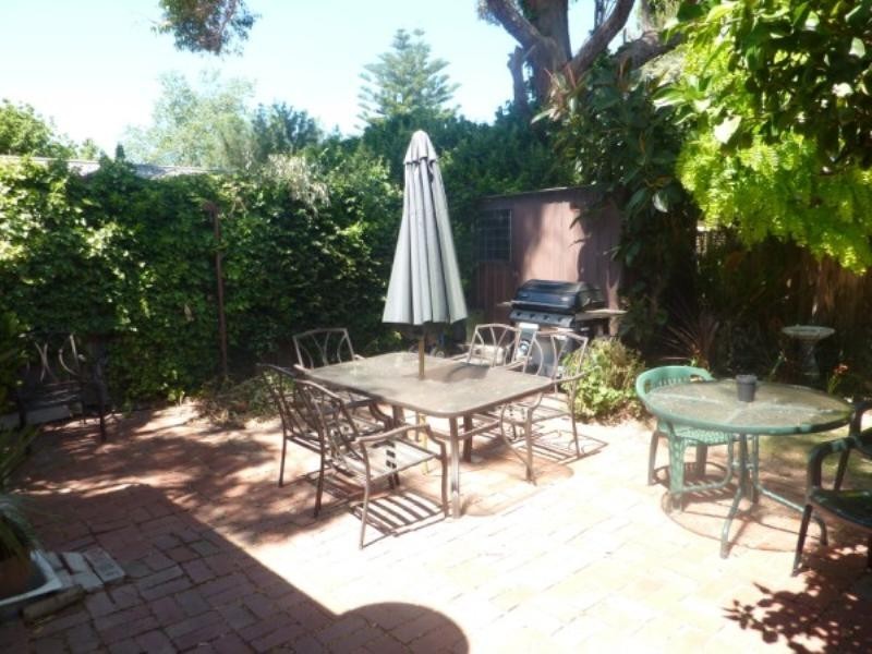 11 Regent Court, Frankston VIC 3199