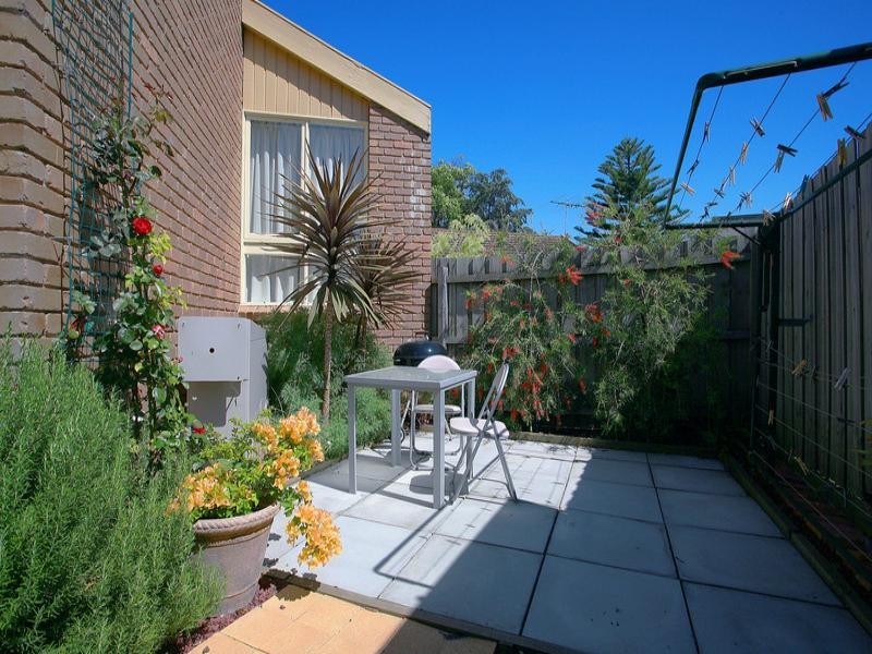 6/7 Rodney Court, Frankston VIC 3199