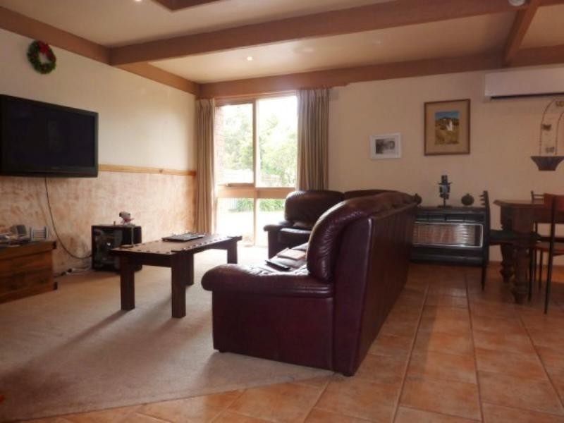 22 Nursery Avenue, Frankston VIC 3199