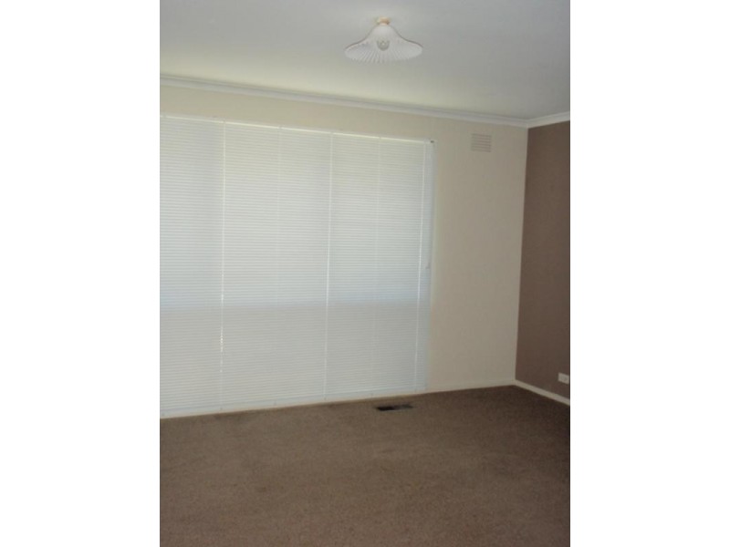 14 MCMURTRY Way, Frankston VIC 3199