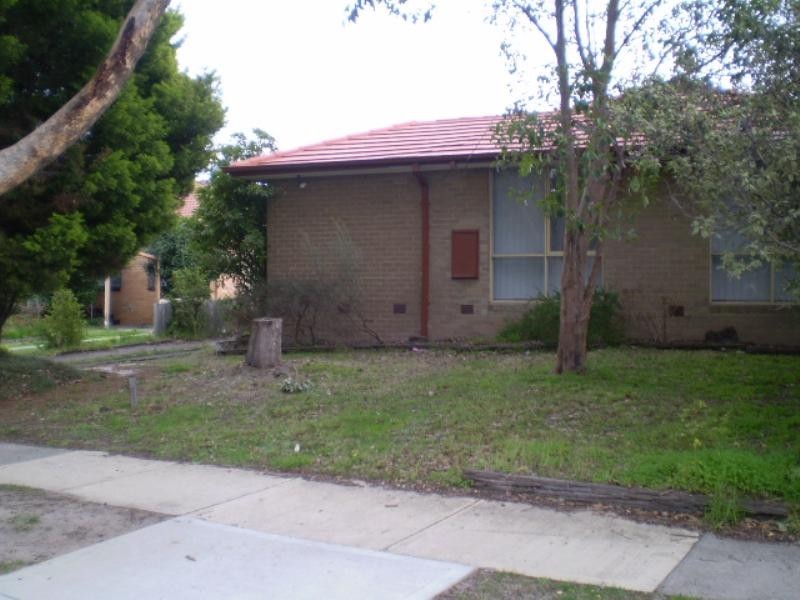 65 CARRAMAR Drive, Frankston VIC 3199