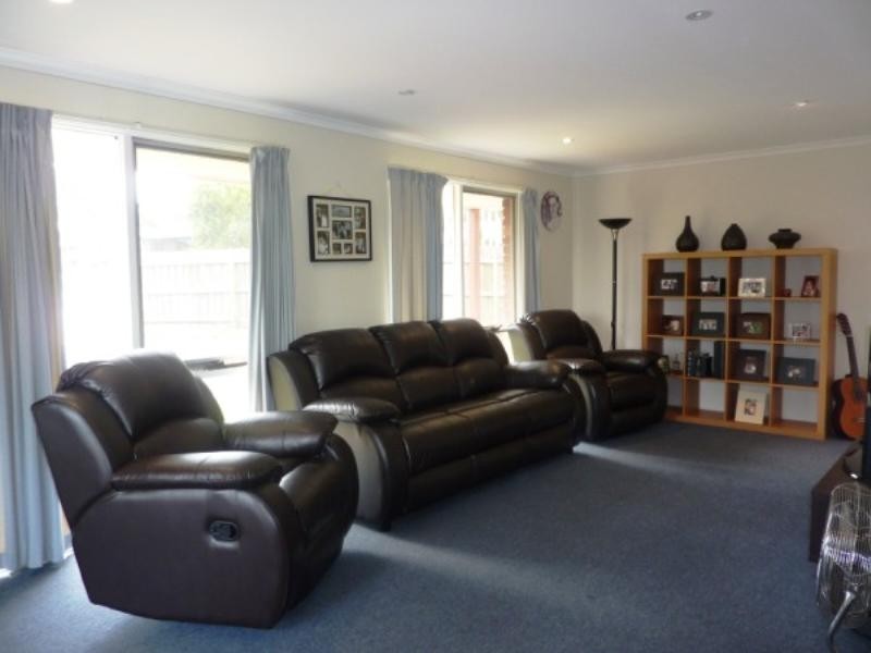 7 Bryson Court, Langwarrin VIC 3910