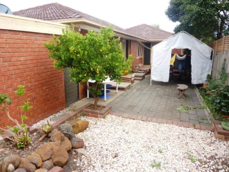 2 Jason Place, Frankston VIC 3199