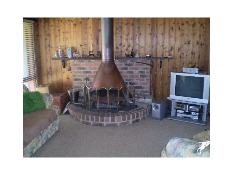 4 Furneaux Court, Frankston VIC 3199