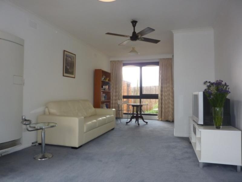 8/96 Cranbourne Road, Frankston VIC 3199