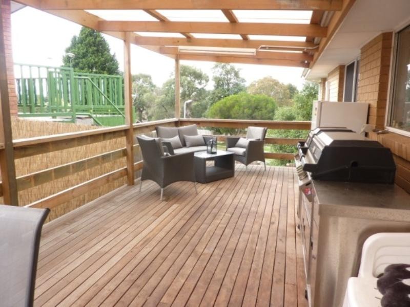 1/9 Elenya Court, Frankston VIC 3199